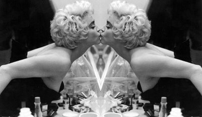 kiss-madonna-mirror-vintage-Favim.com-245855